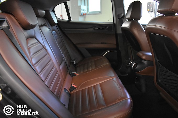 ALFA ROMEO Stelvio 2.2 Turbodiesel 210 CV AT8 Q4 Veloce Ti